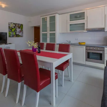 Appartement In 39223